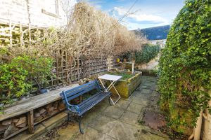 Photo 12- click for photo gallery